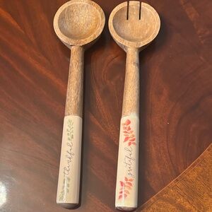 Wooden Serving Utensil Set with Decorative Handles NWOT